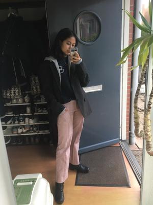 Pink plaid low-waisted trousers