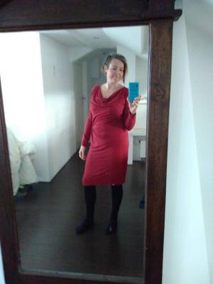Steenrode jurk