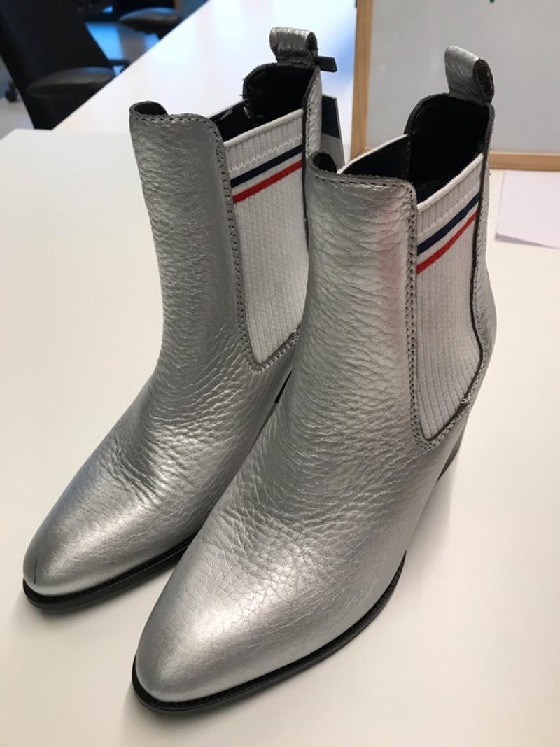 Silver Boots size 39