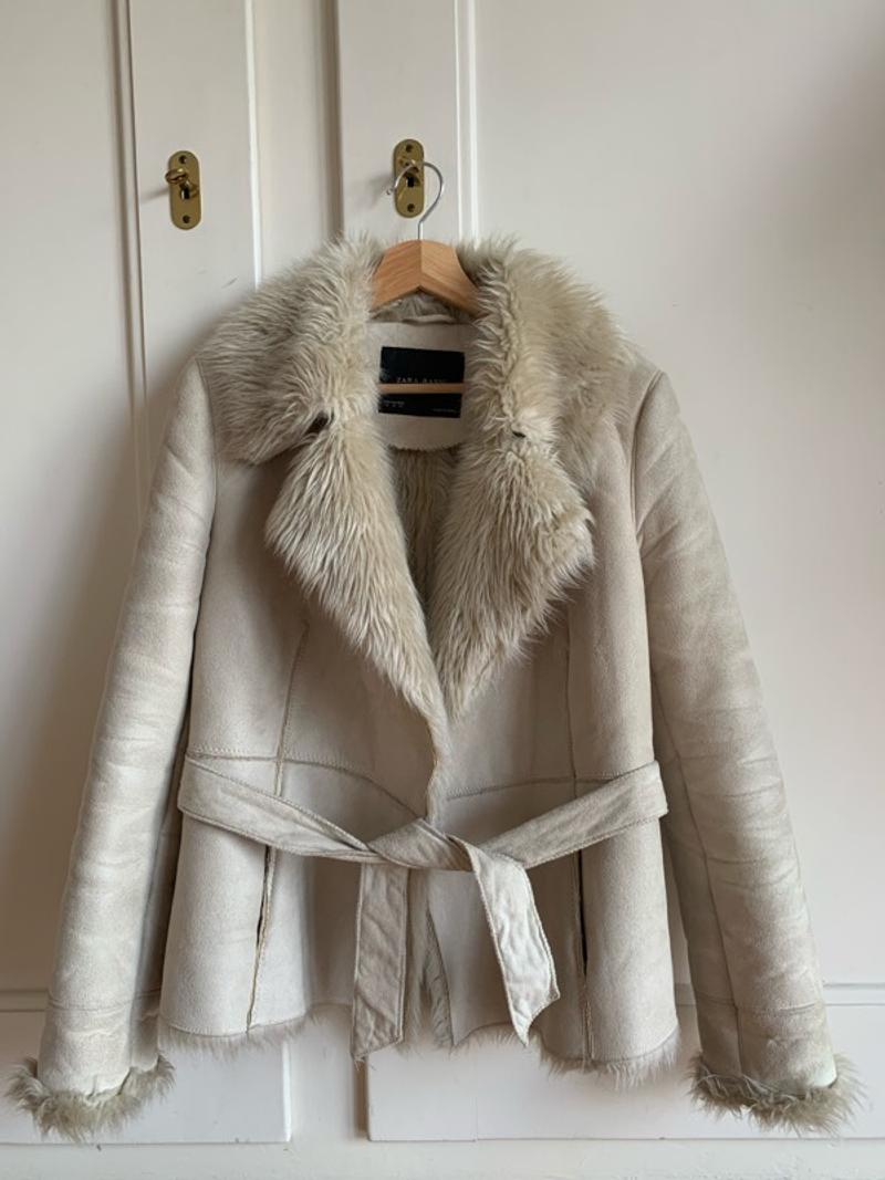 Elegant Beige Faix Fur Coat - Jacket