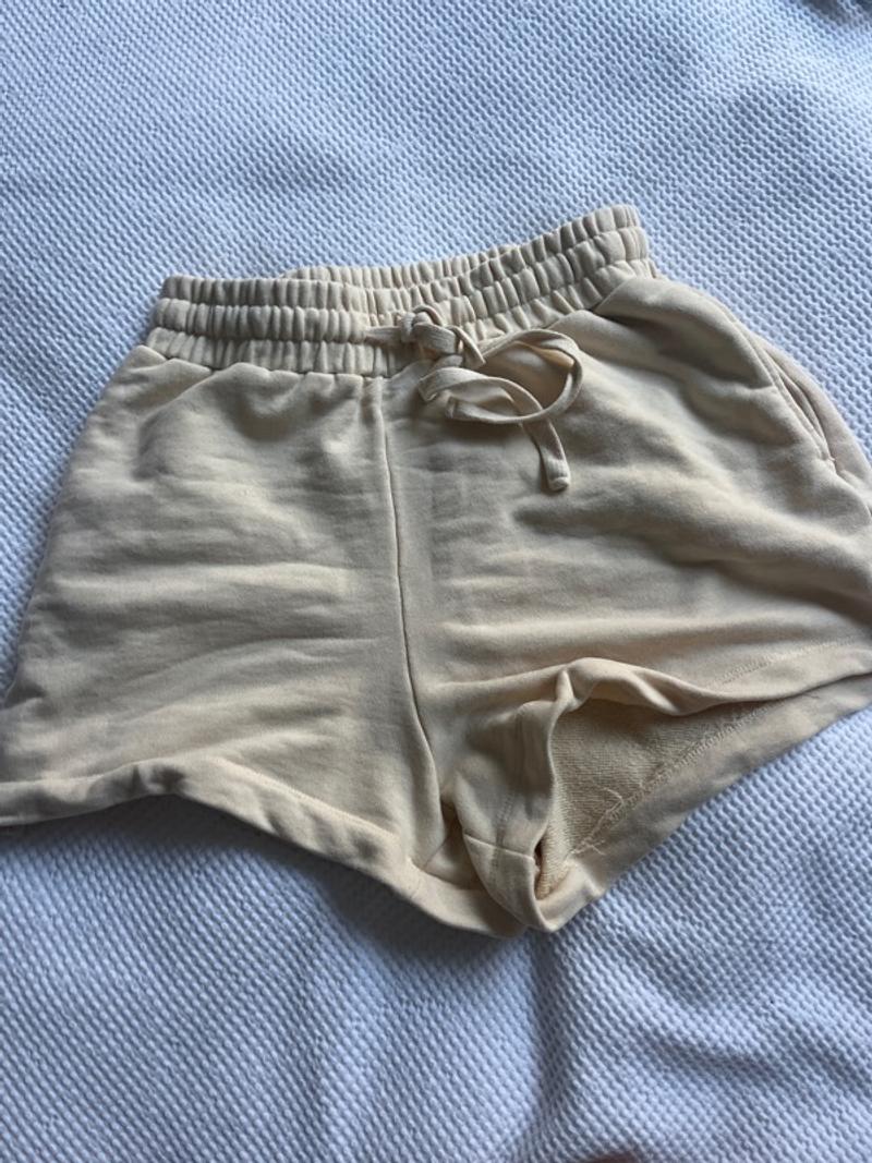 beige plain shorts
